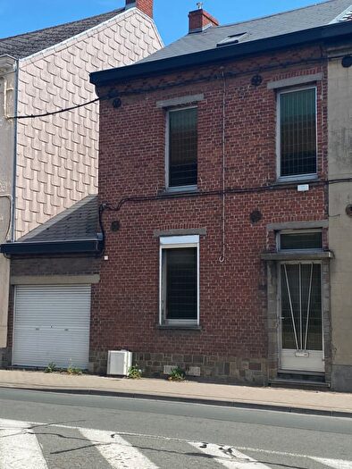 Maison 8 pièces à vendre - Grand'rue, Manage
