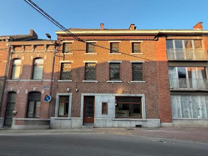 Maison 4 pièces à vendre - Avenue Emile Vandervelde, Châtelet Bouffioulx