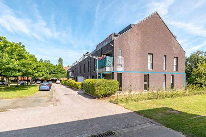 Appartement 2 pièces à vendre à Weispoel, Kruibeke Bazel