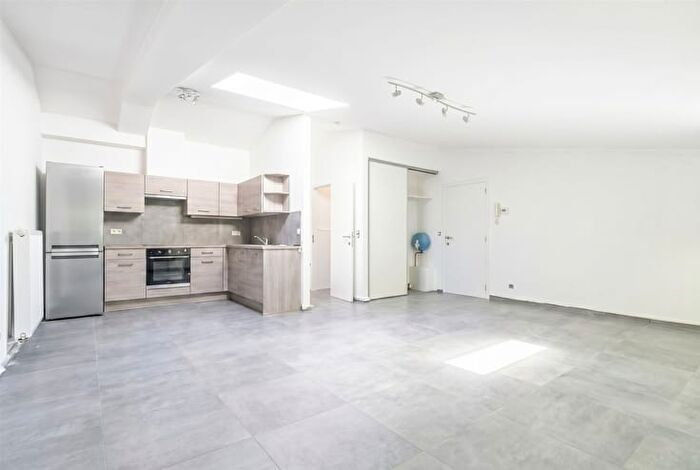 Appartement 2 pièces à vendre à Warnant, C