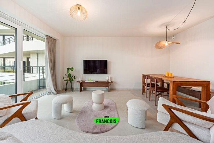 Troonstraat, Oostende : Appartement 3 pièces à vendre