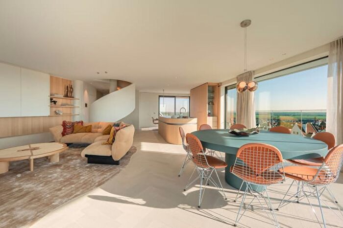 Appartement 12 pièces à vendre à ZeedijkAlbertstrand, Knokke