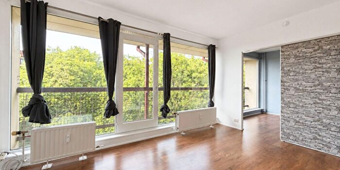 Rue Julien dAndrimont, Liège : Appartement 1 pièce à louer