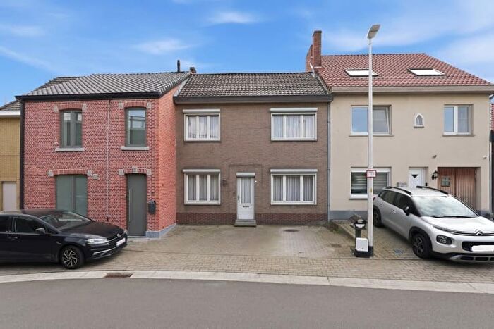 Waardestraat, Diepenbeek : Maison 4 pièces à vendre