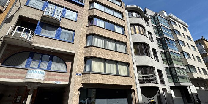 Appartement 10 pièces à Hofstraat, Oostende, à vendre