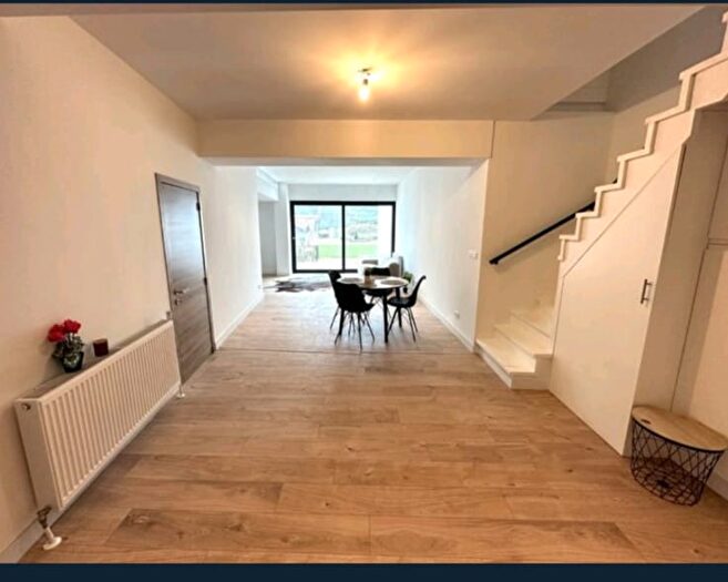 Plein, Vloesberg - Maison 3 pièces à louer