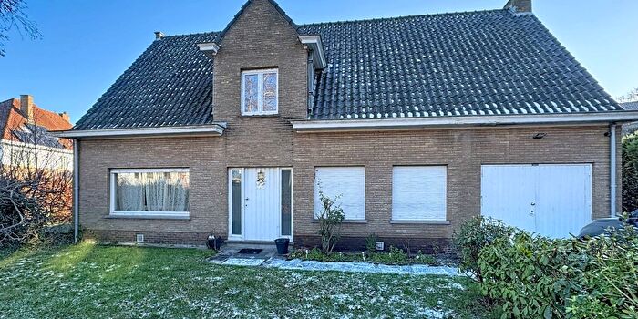 SintKristoffelstraat, Assebroek : Maison 4 pièces à vendre