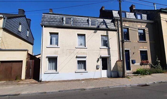 Rue Elisabeth, Gembloux - Maison 14 pièces à vendre