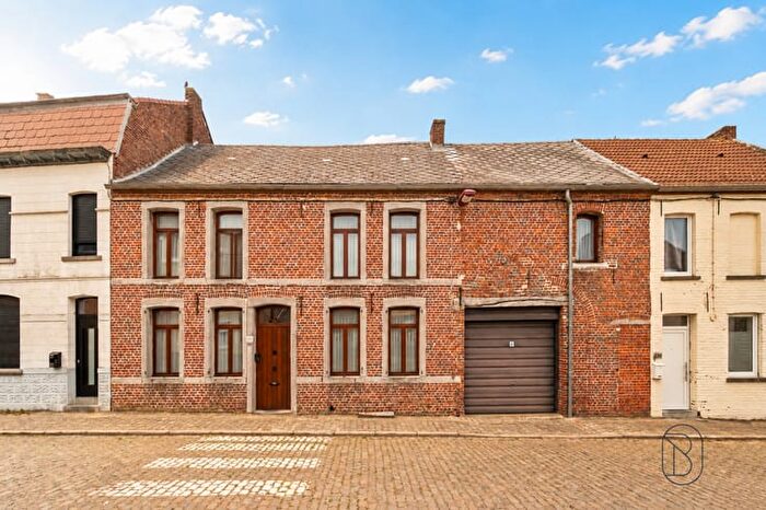 Maison 3 pièces à Place de Ghoy, Lessines Ghoy, à vendre