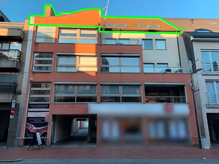 Appartement 3 pièces à Gentsestraat, Izegem, à vendre
