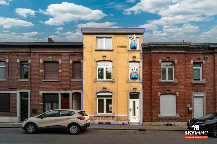 Rue Adolphe Renson, SaintNicolas : Maison 5 pièces à vendre