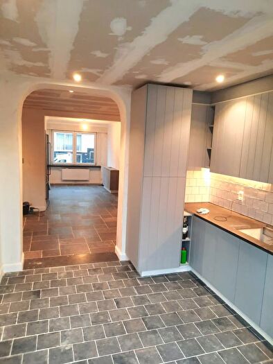 Van Hallestraat, Deurne : Maison 3 pièces à vendre