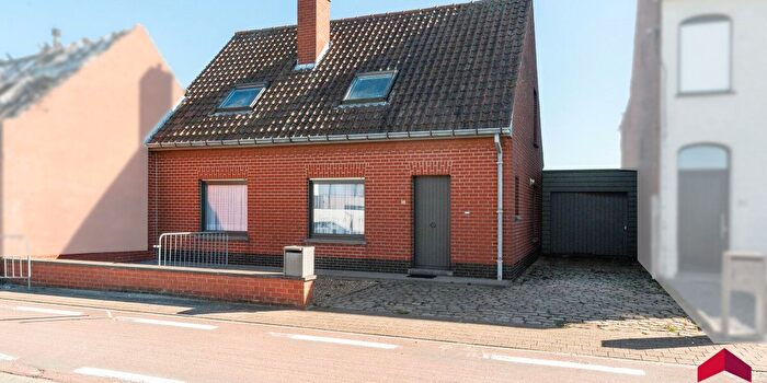 Maison 3 pièces à Wakkensteenweg, SintBaafsVijve, à vendre