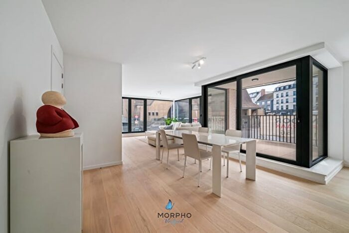Harelbeekstraat, Zwevegem : Appartement 12 pièces à vendre