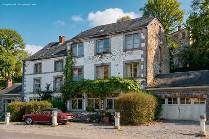 Maison 11 pièces à vendre à Rue du Maréchal Foch, Tellin Grupont