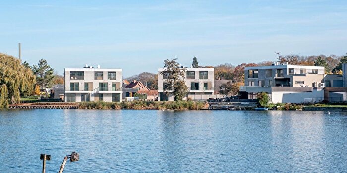 Donklaan, Uitbergen : Appartement 3 pièces à louer