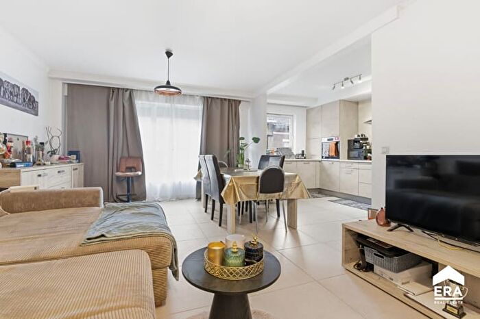 Appartement 2 pièces à Kokelaarstraat, Roeselare, à vendre