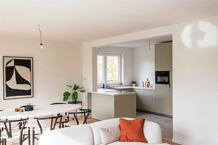 Appartement 3 pièces à vendre à Heilig Kruisplein, SINTAMANDSBERG