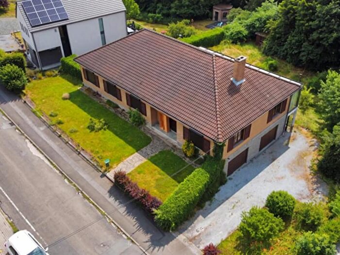 Maison 5 pièces à Rue Ernest Petit, Carnières, à vendre