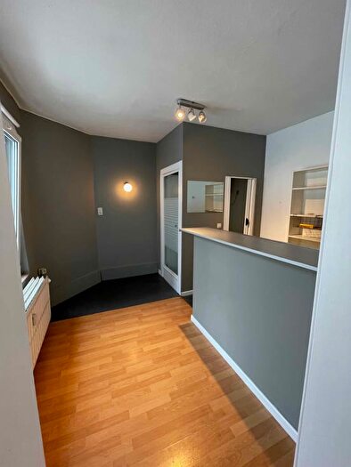 Appartement 1 pièce à Rue Des VingtDeux, Liège, à louer