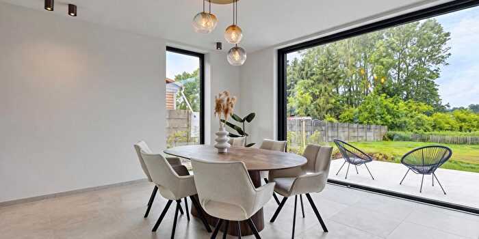 Maison 3 pièces à vendre à Malendriesstraat, Kerkom