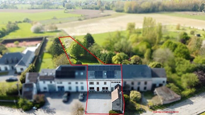 Maison 5 pièces à vendre à route de champion, Waretlachaussée