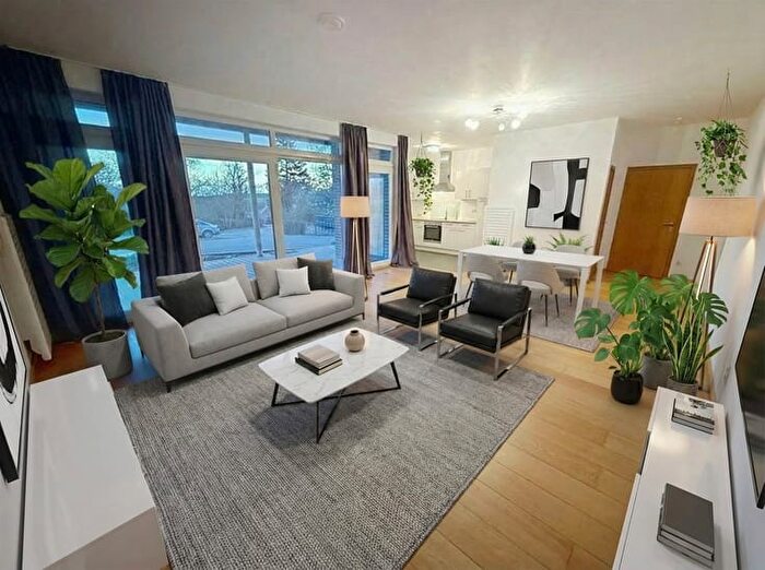 Appartement 2 pièces à Rue de l'Eglise, LESVE, à vendre