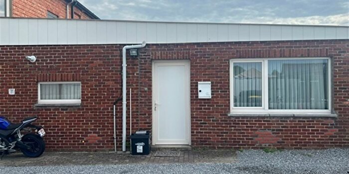 Vijverstraat, Grazen : Appartement 1 pièce à louer