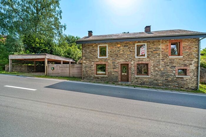 Maison 13 pièces à vendre à Berismenil, Samrée