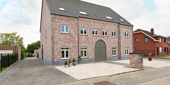 Pater Malletstraat B, Hechtel : Appartement 3 pièces à vendre