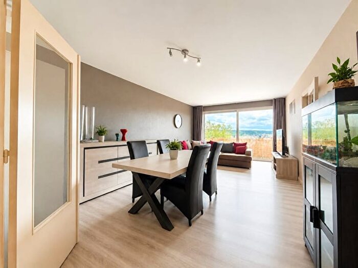 Appartement 2 pièces à Avenue de Péville, A, à vendre