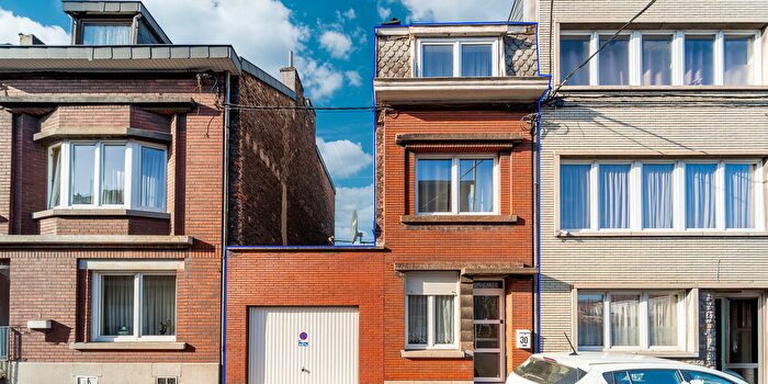 Maison 4 pièces à vendre à Rue de lEnseignement, Ougrée