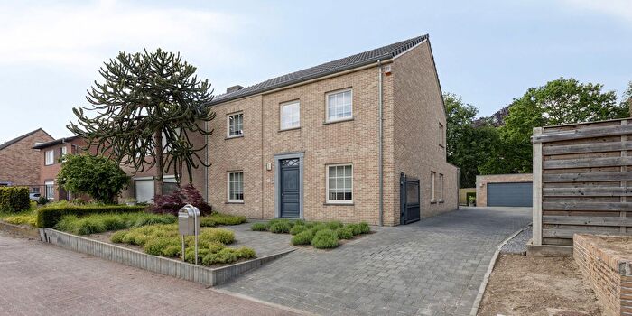 Maison 5 pièces à Schutterstraat, Bocholt, à vendre
