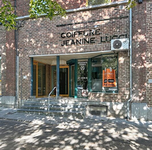 Place Basile Parent, COUILLET - Maison 1 pièce à vendre