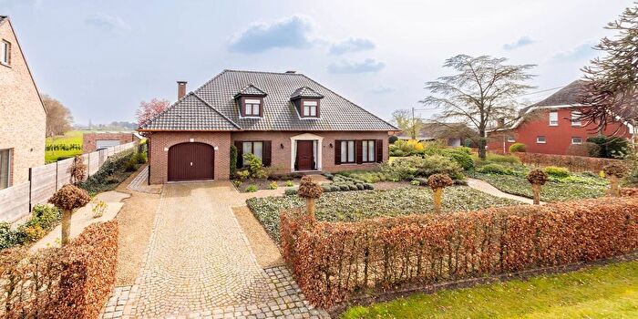 Maison 4 pièces à Loozijde, Tielen, à vendre