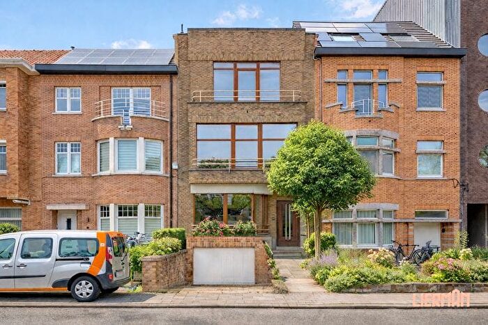 Maison 5 pièces à Parklaan, Aalst, à vendre