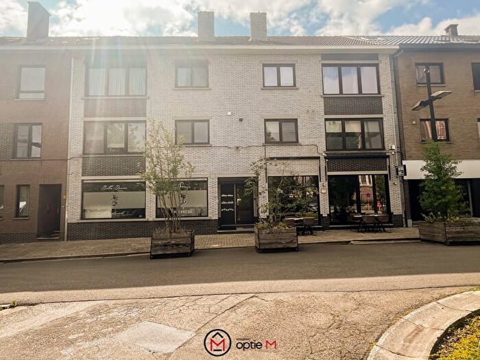 Appartement 8 pièces à louer à StGertrudisplein, BilzenHoeselt
