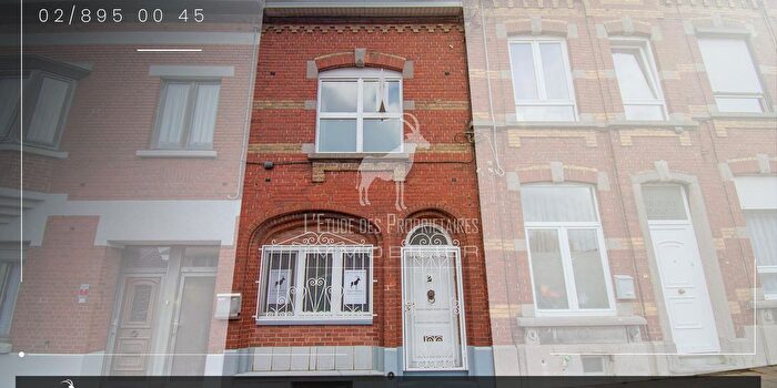 Maison 3 pièces à vendre à Charleroi, Henegouwen