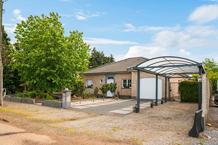 Maison 3 pièces à Hazelaarsstraat, MeenselKiezegem, à vendre