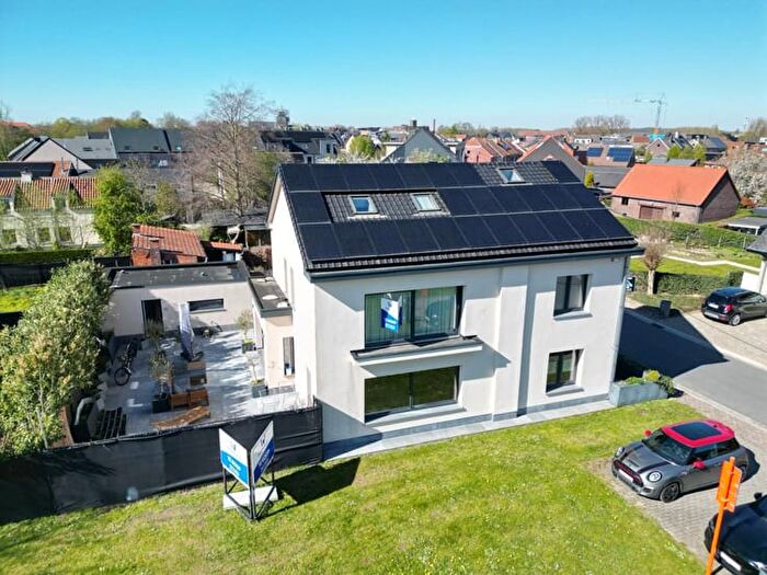 Maison 6 pièces à vendre à Nanovestraat, Opwijk