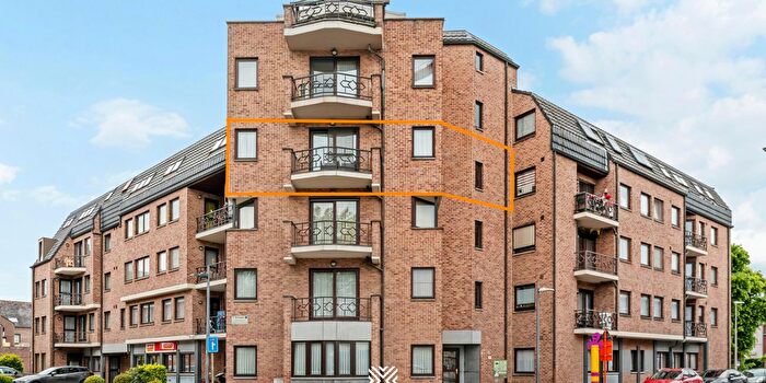 SintTrudostraat, SintTruiden : Appartement 3 pièces à vendre