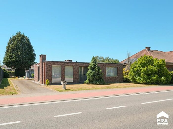 Maison 3 pièces à vendre à Doelstraat, HerkdeStad