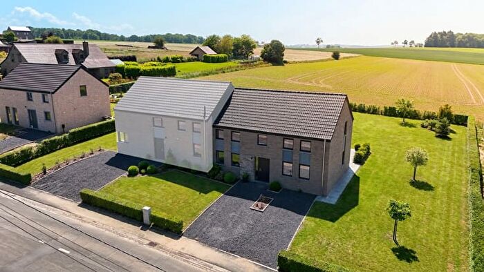 Maison 3 pièces à Route Des Caves, Ciney, à vendre