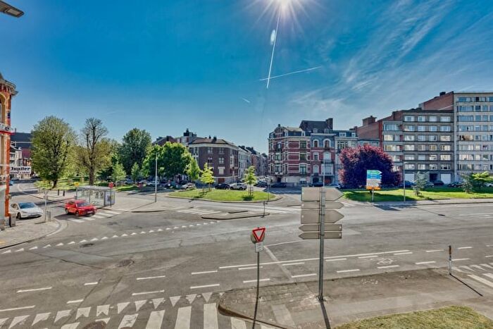 Boulevard Emile de Laveleye, Liège : Appartement 3 pièces à vendre