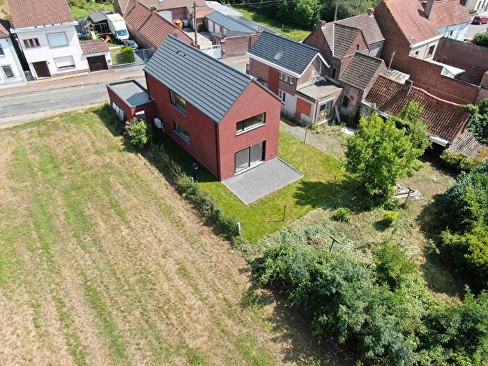 Maison 8 pièces à vendre - Rue Ecuelle, Rumes