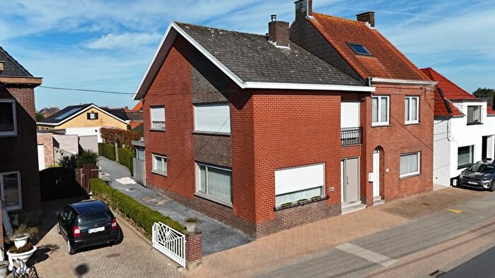 Maison 18 pièces à vendre à Handzamestraat, Kortemark