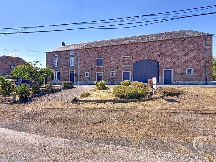 Maison 5 pièces à vendre - Rue du Centenaire, Hour