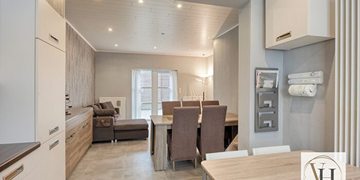 Raverschootstraat, Eeklo : Maison 4 pièces à vendre