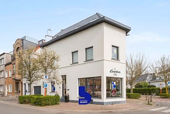 Maison 11 pièces à vendre - Edith Cavellstraat, Oostende