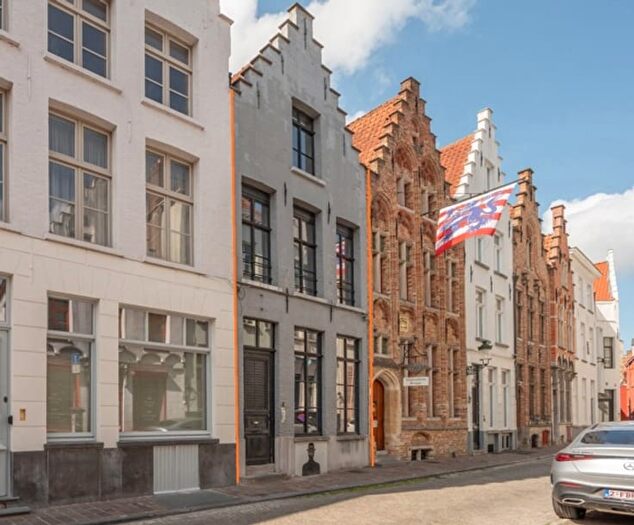Maison 4 pièces à vendre à Cordoeaniersstraat, Brugge